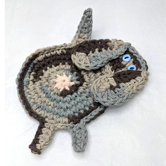 Hand Crafted Dog Butt Coasters Set of Two Crochet Puppy Coffee Table Mug Rug NEW - Picture 9 of 14